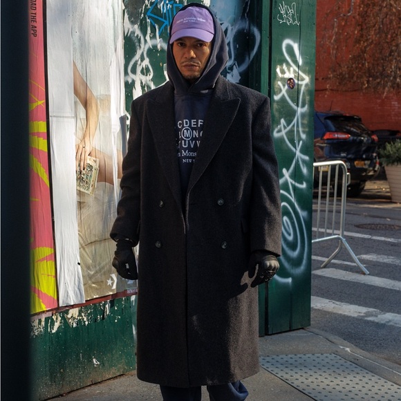 Mr. Mikey - Picture 6 of 12